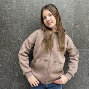 Pusa kapuutsiga (beež)