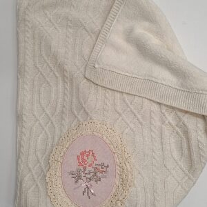 Kootud beebitekk voodriga